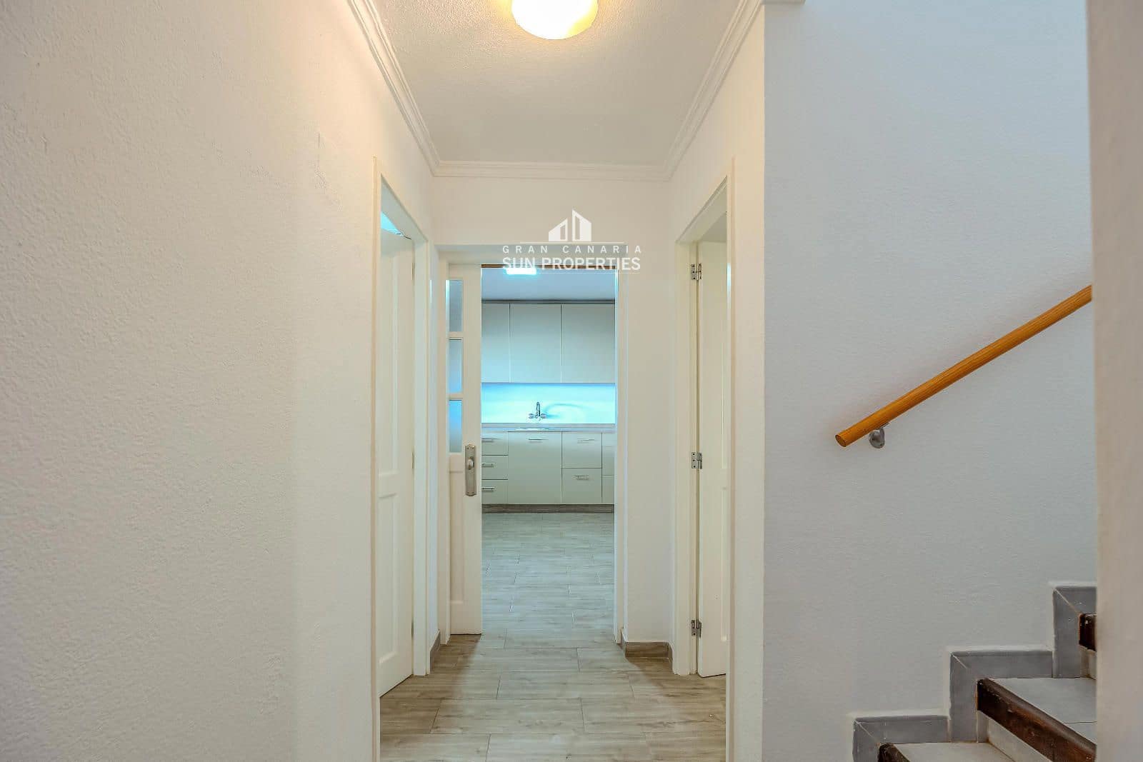 Maison de Ville de 4 chambres à louer à San Bartolome de Tirajana avec garage - 2 700 € (Ref: 10024427)