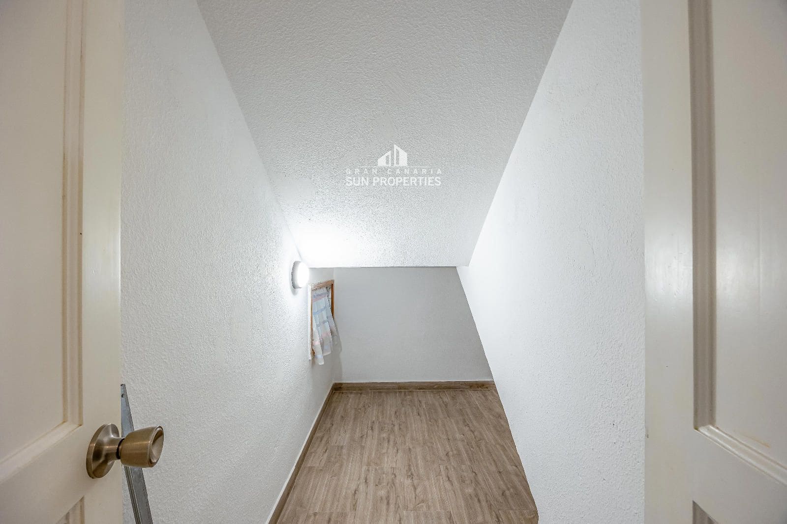 Maison de Ville de 4 chambres à louer à San Bartolome de Tirajana avec garage - 2 700 € (Ref: 10024427)
