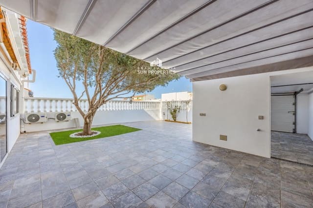 4 makuuhuone Omakotitalo vuokrattavana paikassa San Bartolomé de Tirajana mukana 
autotalli - 2 700 € (Ref: 10024427)