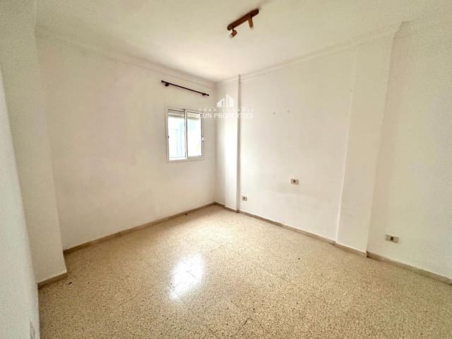 2 sovrum Lägenhet till salu i Siete Palmas, Las Palmas de Gran Canaria med garage - 190 000 € (Ref: 10080389)
