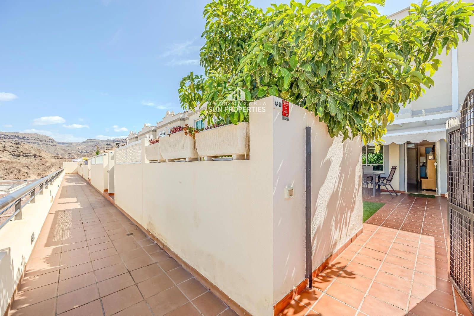 2 soverom Bungalow til leie i Mogan med svømmebasseng garasje - € 1 300 (Ref: 10184032)