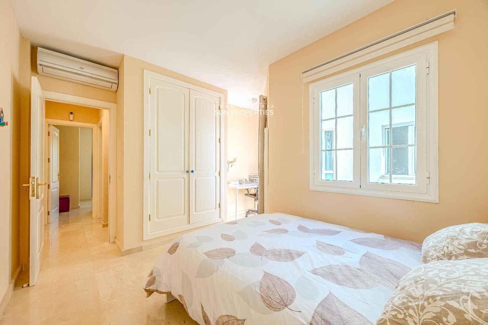 2 soverom Bungalow til leie i Mogan med svømmebasseng garasje - € 1 300 (Ref: 10184032)
