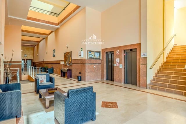 2 sypialnia Bungalow do wynajęcia w Mogán z basenem garażem - 1 300 € (Ref: 10184032)