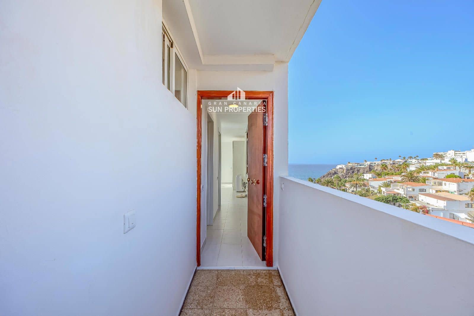 1 soverom Leilighet til leie i Playa del Aguila med svømmebasseng - € 1 350 (Ref: 4734220)