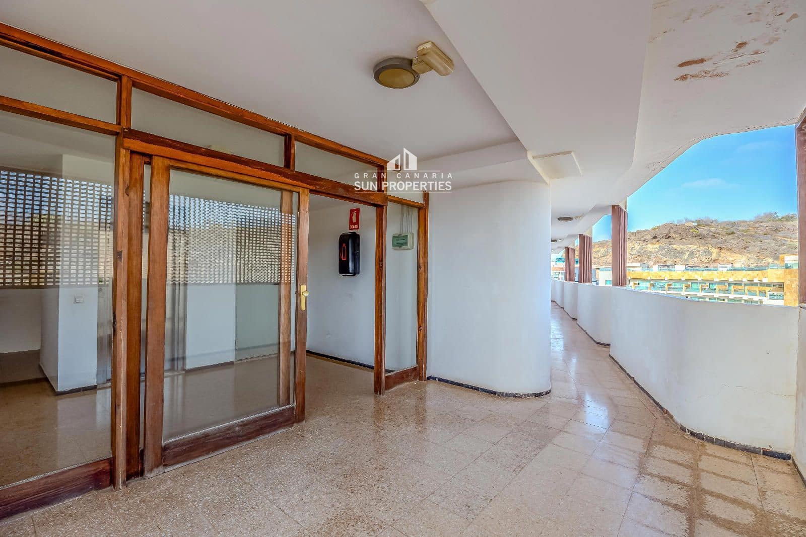 1 soverom Leilighet til leie i Playa del Aguila med svømmebasseng - € 1 350 (Ref: 4734220)