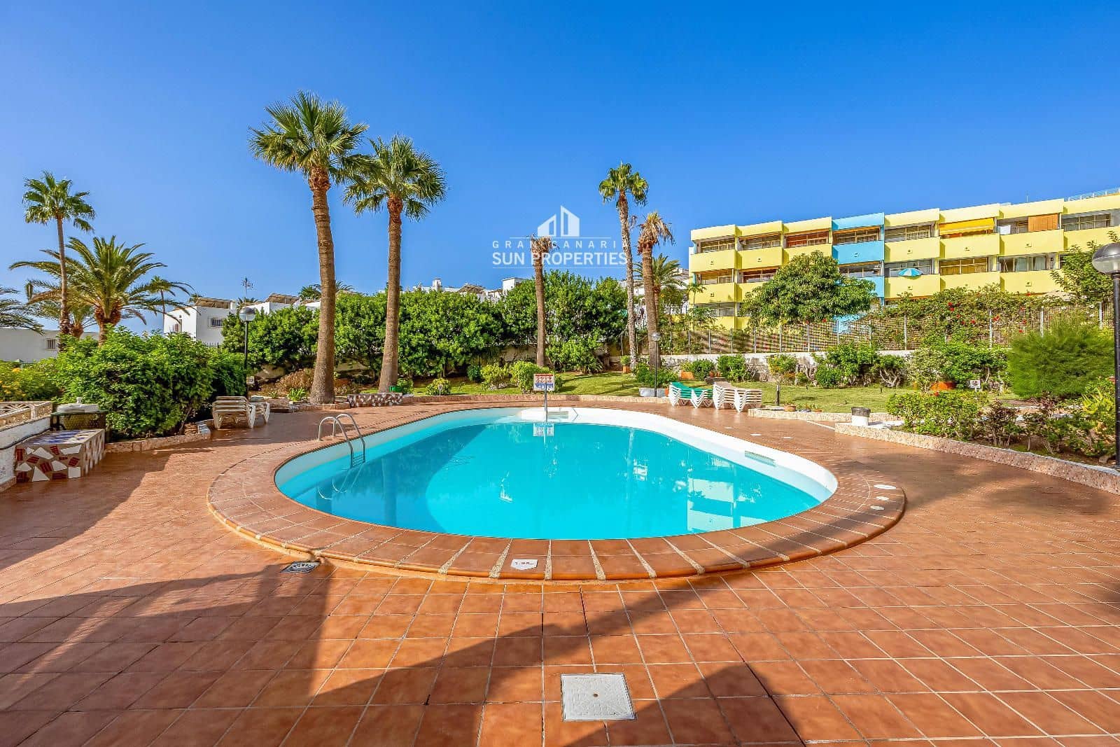 1 soverom Leilighet til leie i Playa del Aguila med svømmebasseng - € 1 350 (Ref: 4734220)