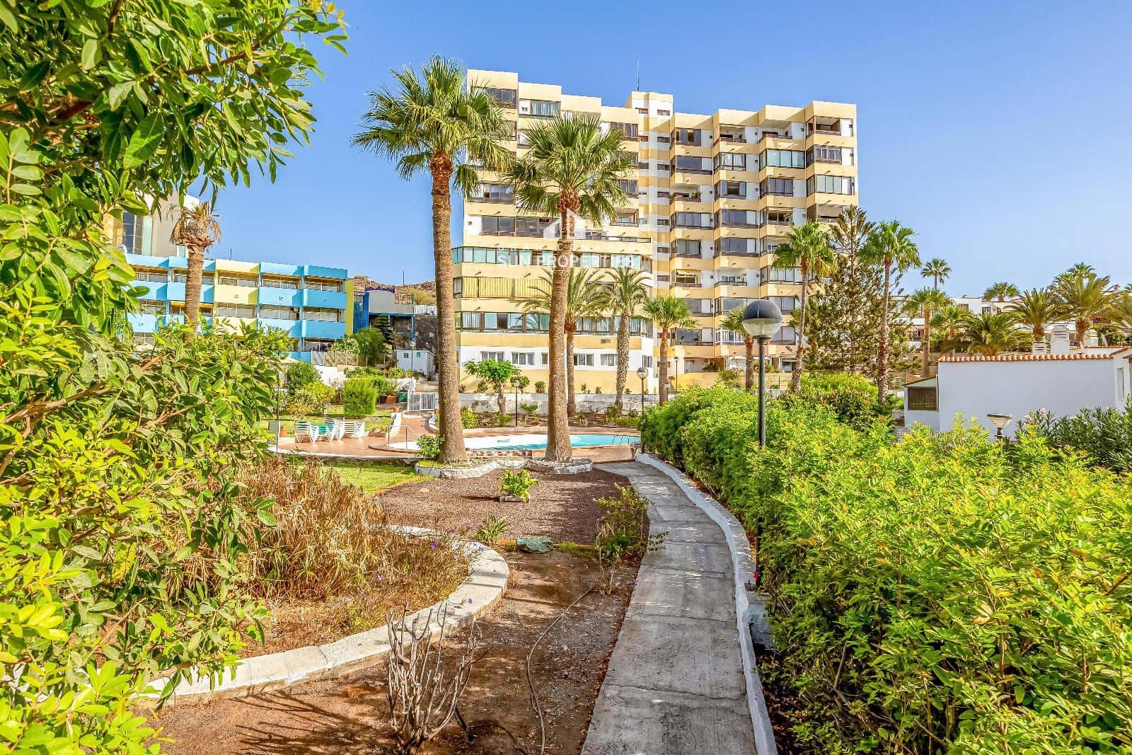 1 soverom Leilighet til leie i Playa del Aguila med svømmebasseng - € 1 350 (Ref: 4734220)