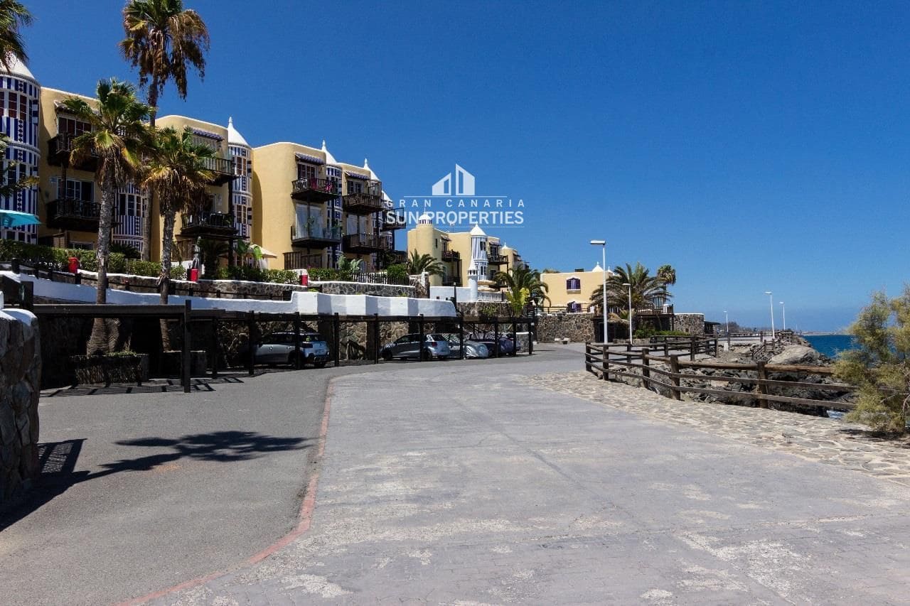 1 sovrum Lägenhet att hyra i San Agustin med pool - 1 500 € (Ref: 4734221)