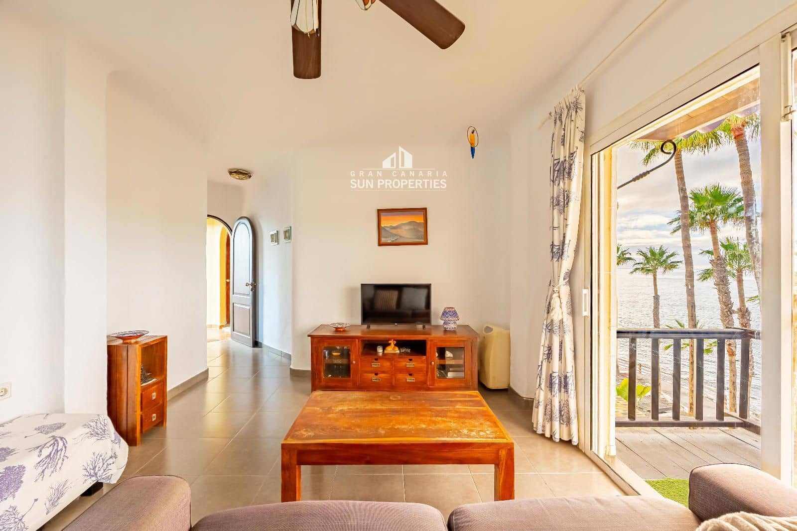 1 sovrum Lägenhet att hyra i San Agustin med pool - 1 400 € (Ref: 4734221)