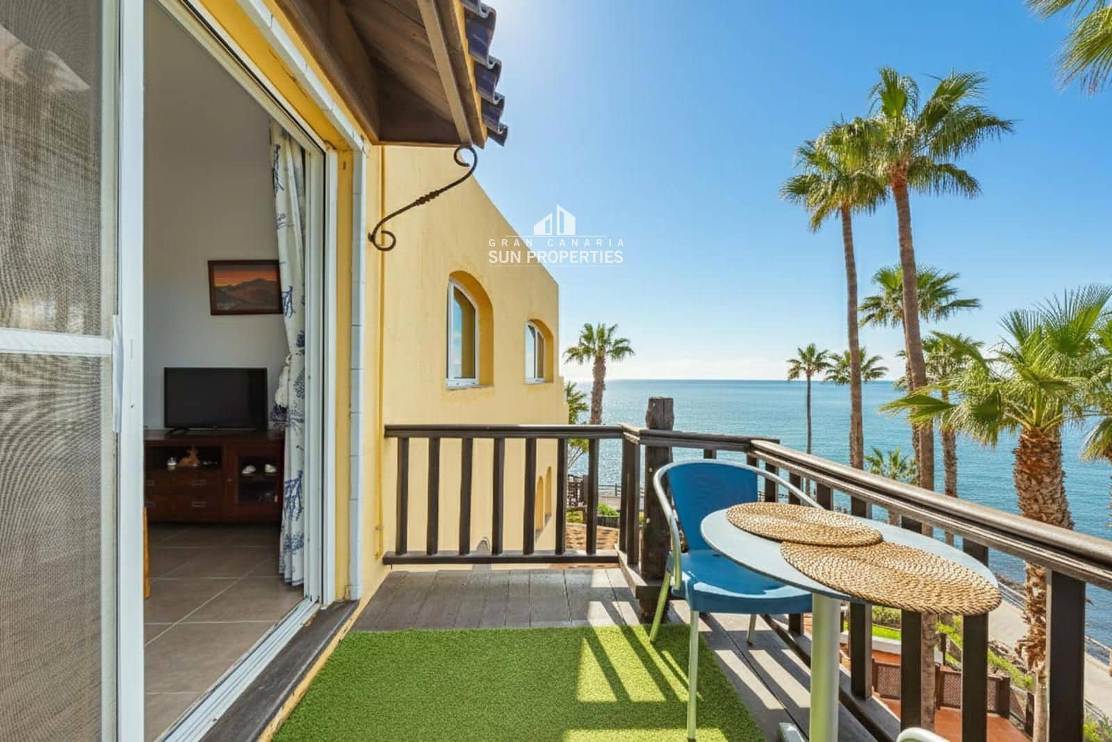 1 sovrum Lägenhet att hyra i San Agustin med pool - 1 400 € (Ref: 4734221)