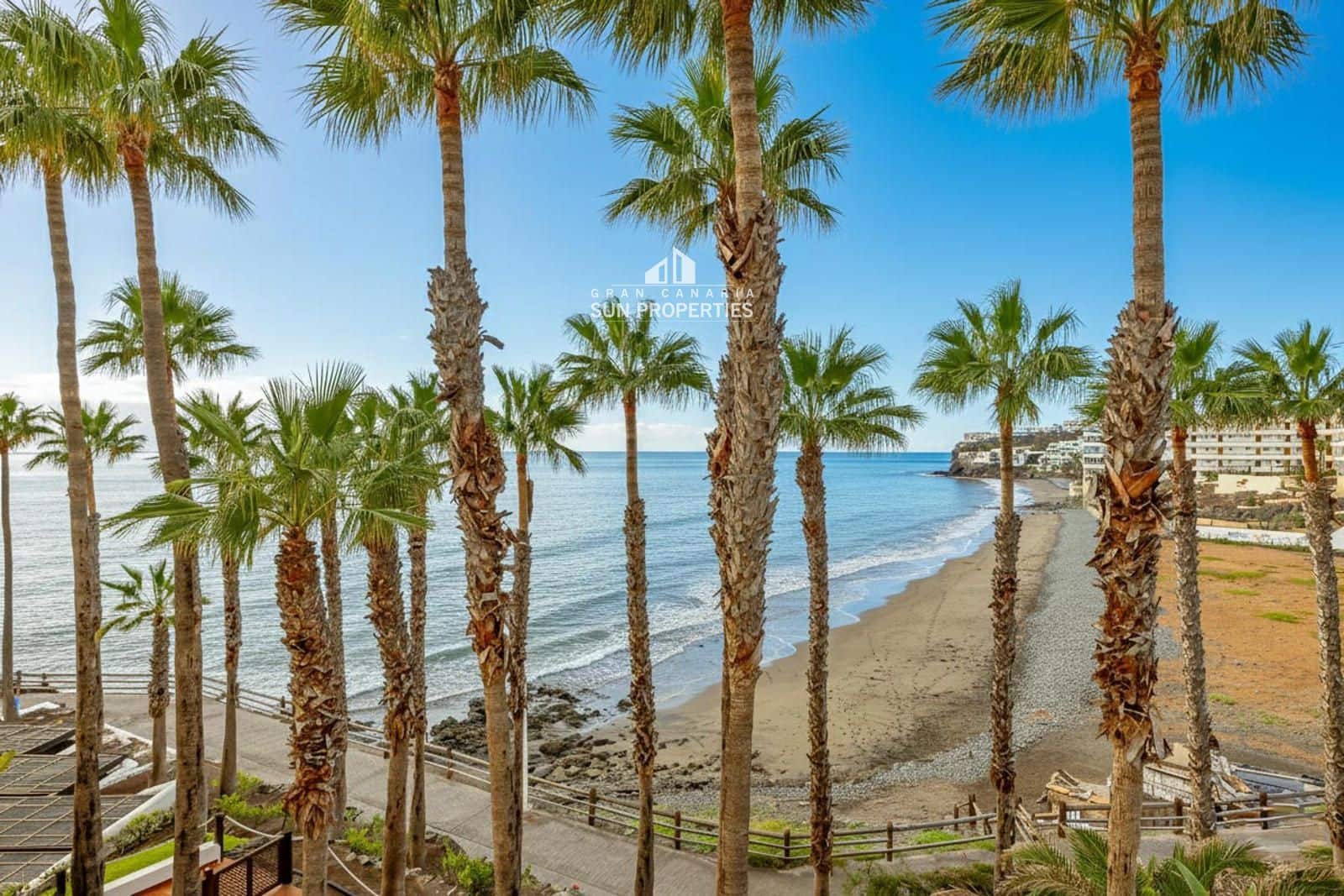 1 sovrum Lägenhet att hyra i San Agustin med pool - 1 400 € (Ref: 4734221)