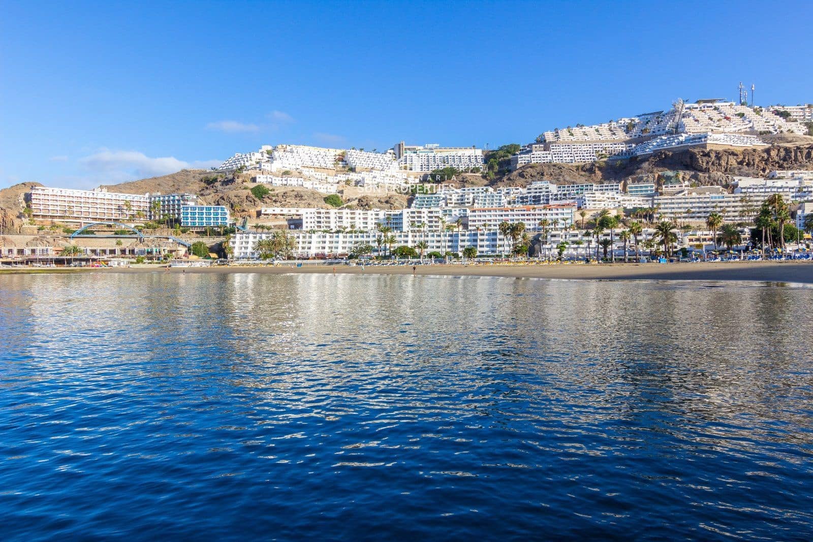 2 bedroom Flat for rent in Puerto Rico with pool - € 950 (Ref: 5362056)