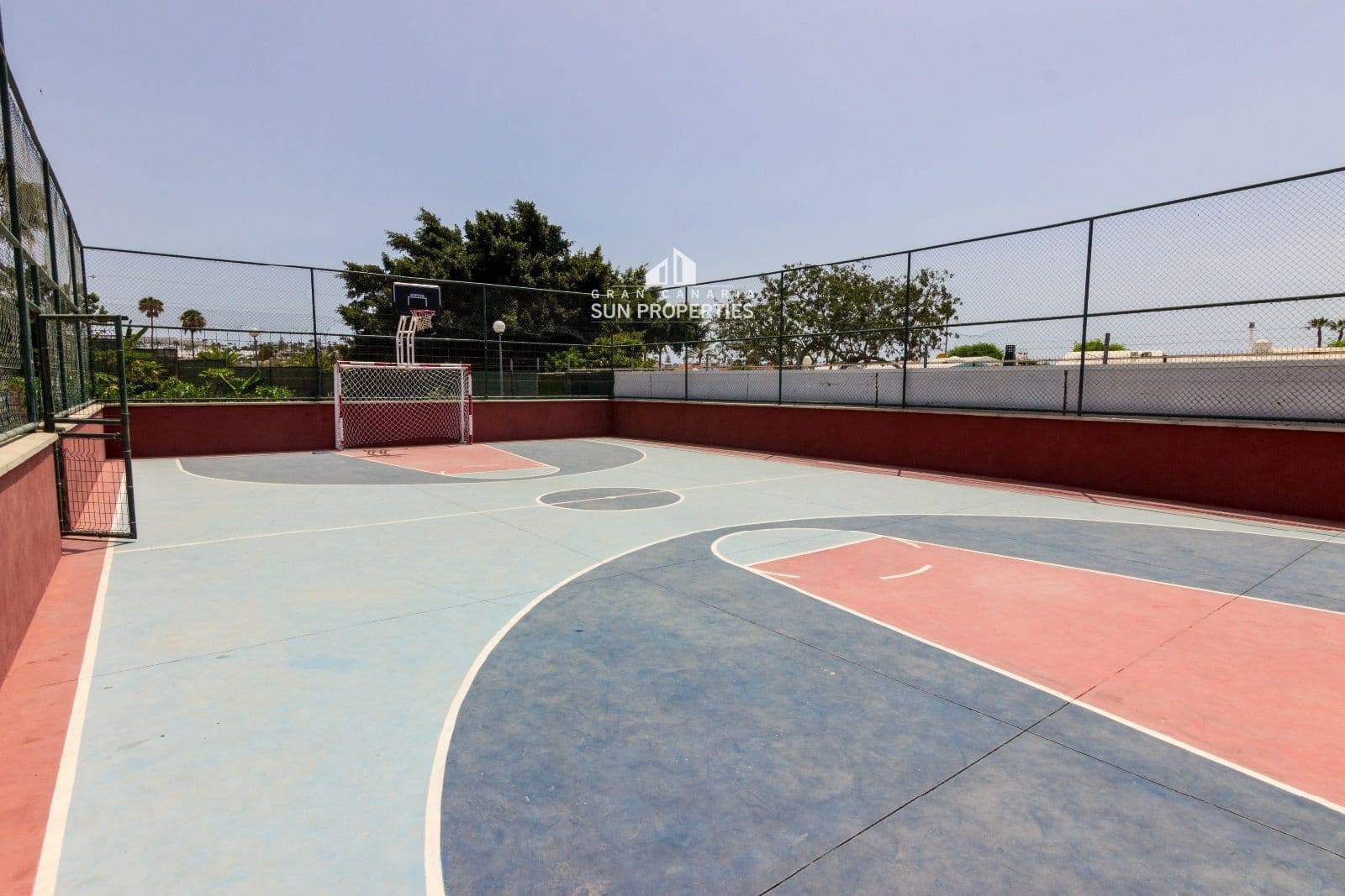 Bungalow de 2 chambres à louer à Campo Internacional avec piscine - 1 600 € (Ref: 5477890)