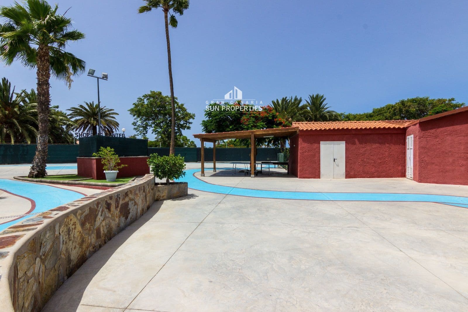 Bungalow de 2 chambres à louer à Campo Internacional avec piscine - 1 600 € (Ref: 5477890)