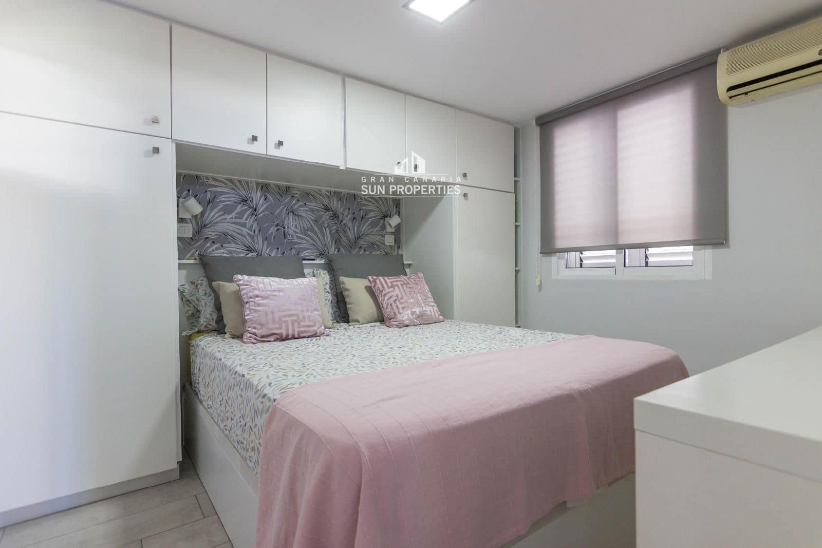 2 sovrum Bungalow att hyra i Campo Internacional med pool - 1 600 € (Ref: 5477890)
