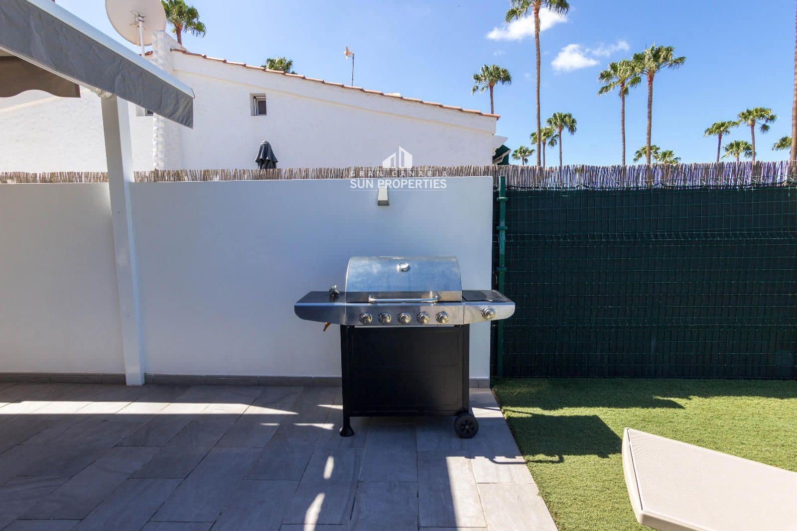 2 sovrum Bungalow att hyra i Campo Internacional med pool - 1 600 € (Ref: 5477890)
