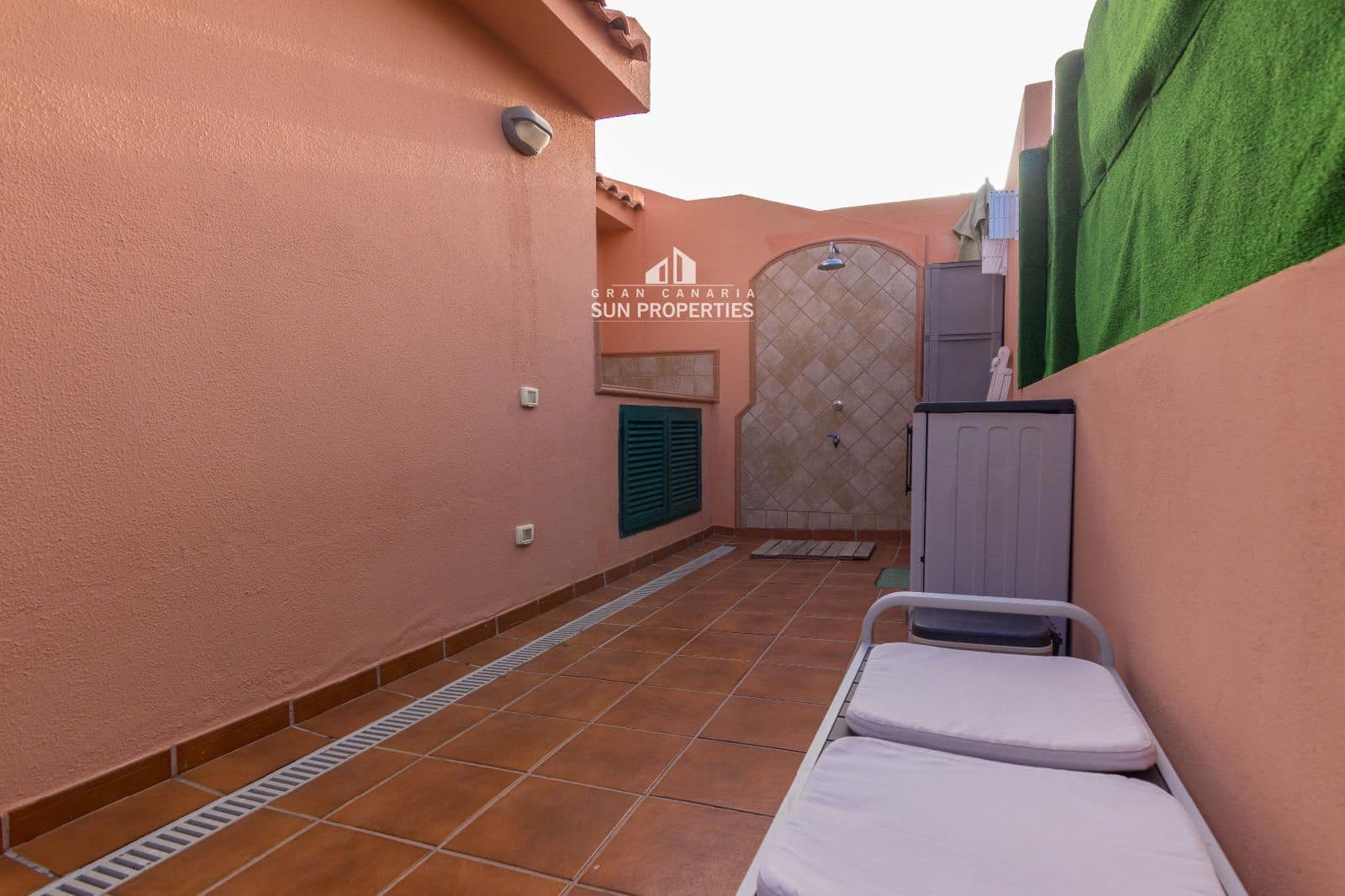 Bungalow de 2 chambres à louer à Sonneland avec piscine - 1 200 € (Ref: 5522435)