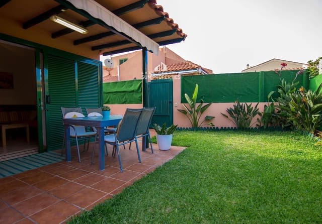 Bungalow de 2 chambres à louer à Sonneland, San Bartolomé de Tirajana avec piscine - 1 200 € (Ref: 5522435)