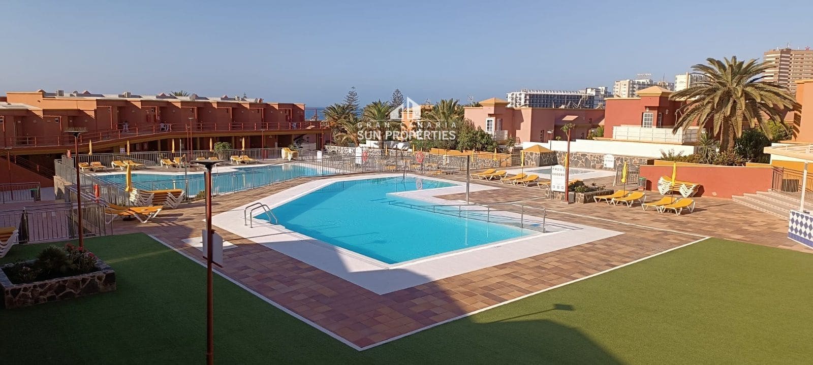 1 sovrum Bungalow att hyra i San Agustin med pool - 1 200 € (Ref: 5634095)
