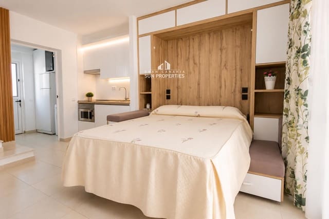 1 bedroom Bungalow for rent in San Agustín, San Bartolomé de Tirajana with pool - € 1,200 (Ref: 5634095)