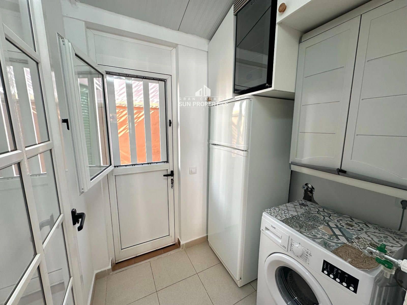 1 sovrum Bungalow att hyra i San Agustin med pool - 1 200 € (Ref: 5634095)