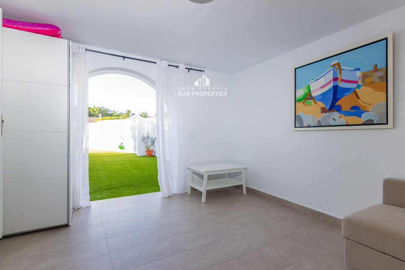 Bungalow de 2 habitaciones en Campo Internacional en alquiler con piscina - 1.900 € (Ref: 6326972)