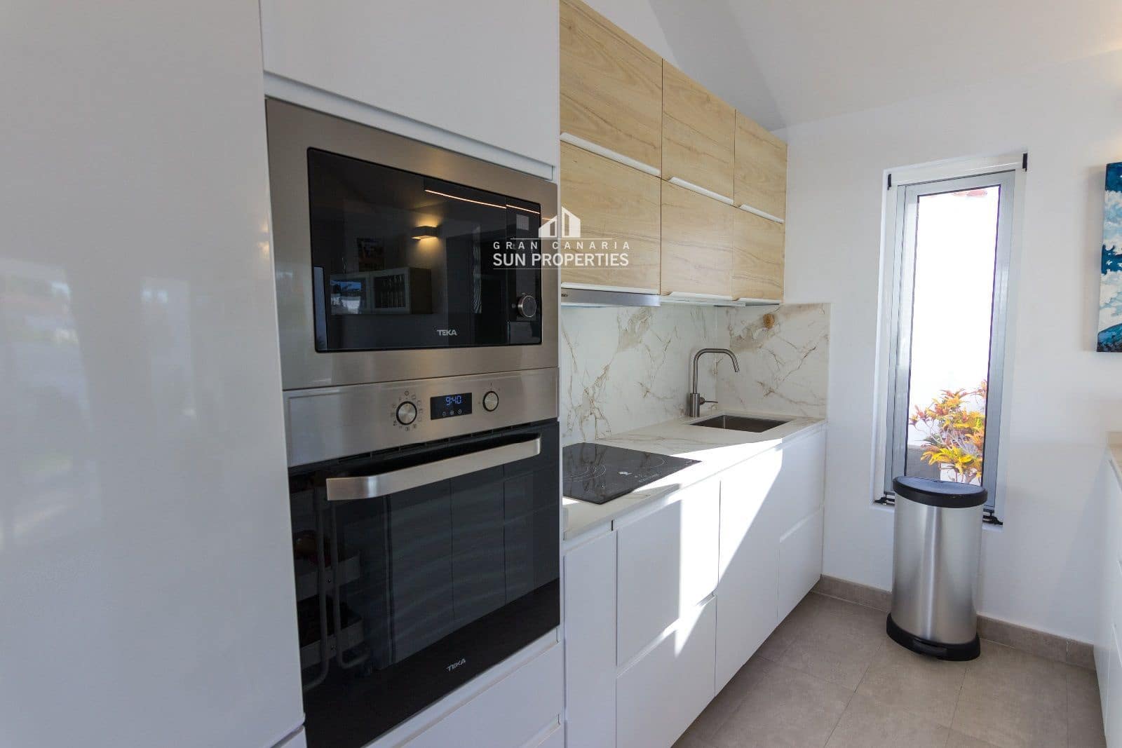 Bungalow de 2 habitaciones en Campo Internacional en alquiler con piscina - 1.900 € (Ref: 6326972)