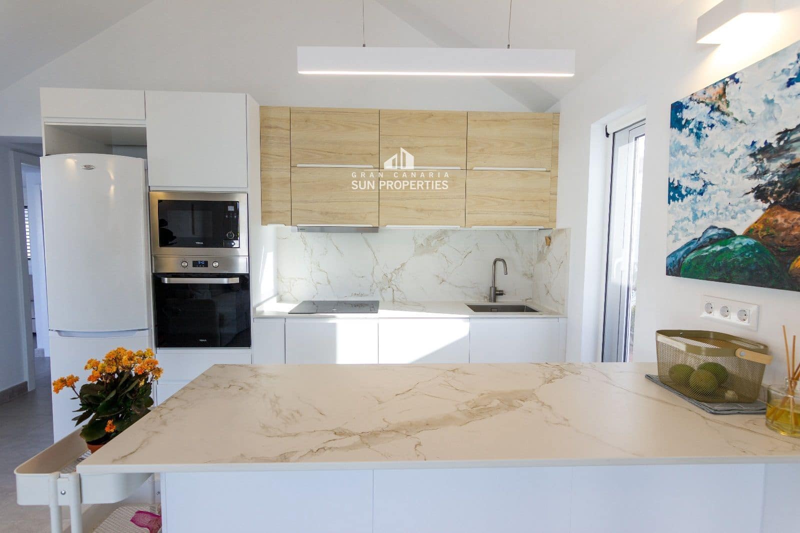 Bungalow de 2 habitaciones en Campo Internacional en alquiler con piscina - 1.900 € (Ref: 6326972)