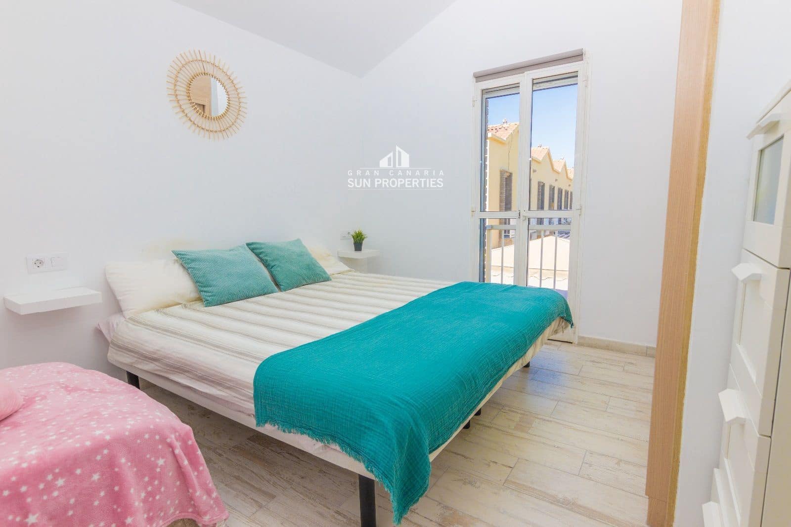 1 quarto Bungalow para arrendar em San Bartolome de Tirajana com piscina - 1 100 € (Ref: 6492408)