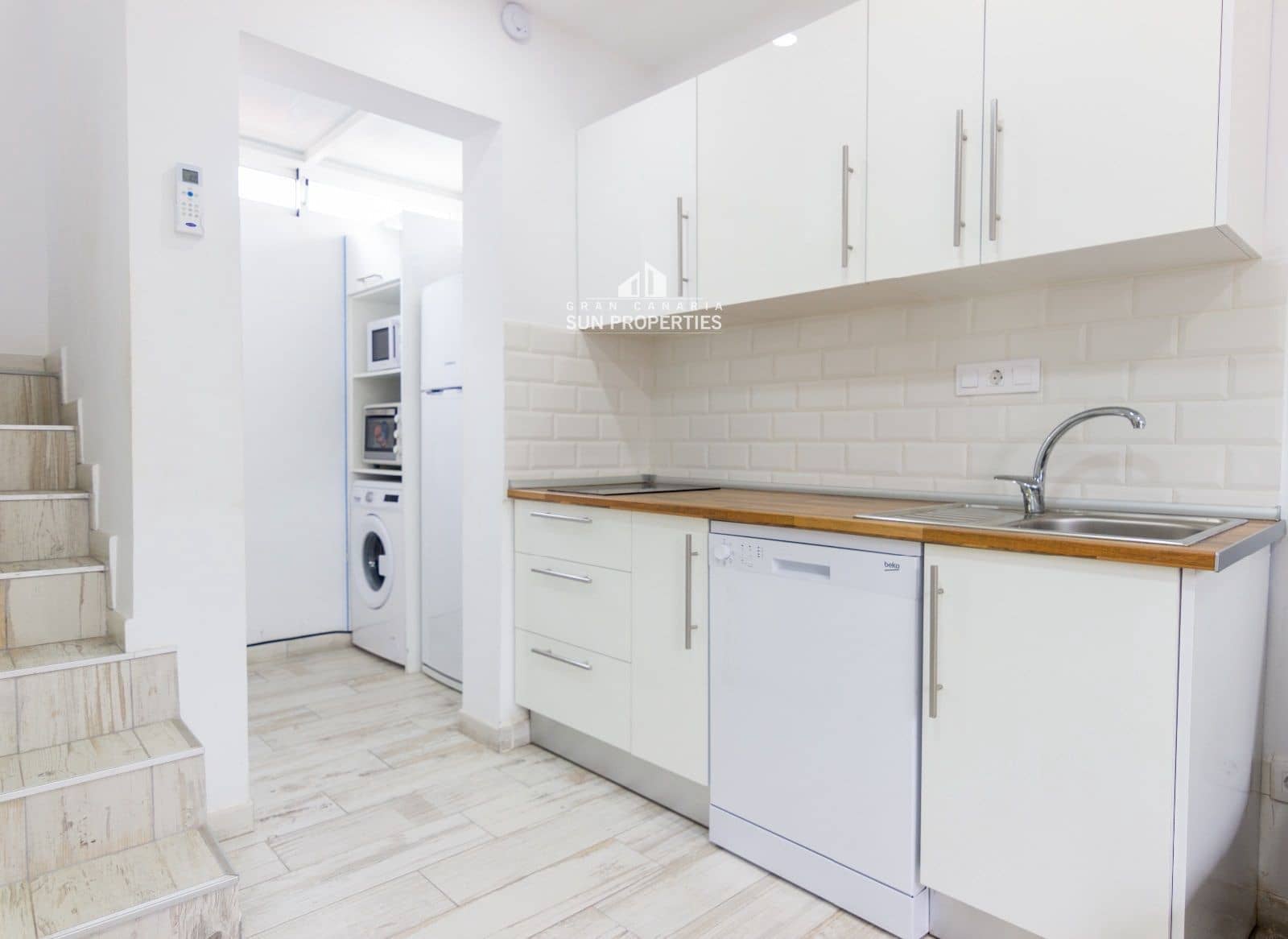 1 quarto Bungalow para arrendar em San Bartolome de Tirajana com piscina - 1 100 € (Ref: 6492408)