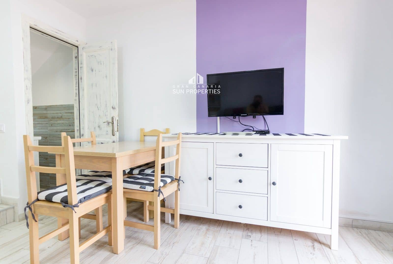 1 bedroom Bungalow for rent in Campo Internacional with pool - € 950 (Ref: 6631714)