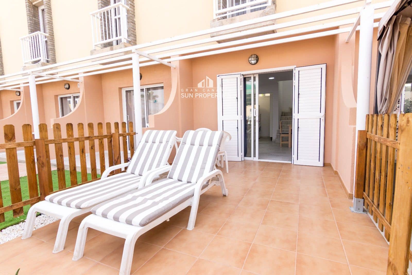 1 bedroom Bungalow for rent in Campo Internacional with pool - € 950 (Ref: 6631714)