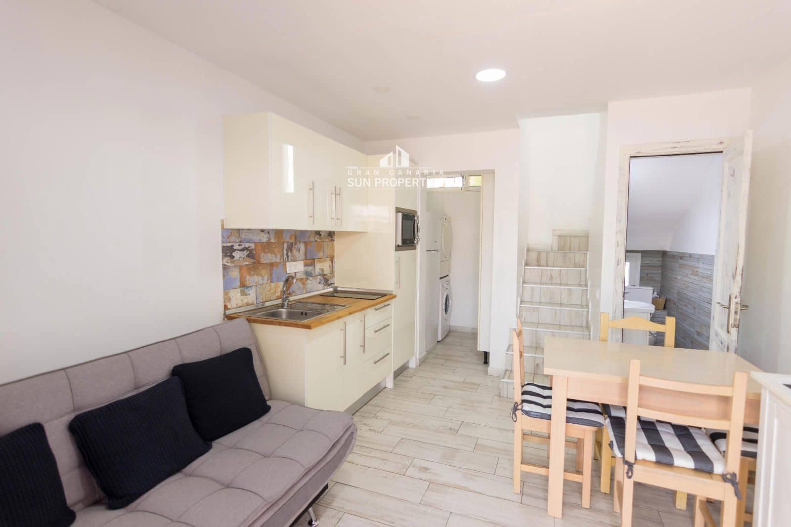 1 quarto Bungalow para arrendar em Campo Internacional com piscina garagem - 950 € (Ref: 6631714)