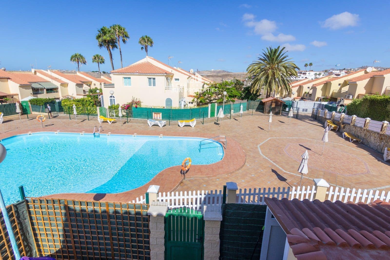 2 sypialnia Bungalow do wynajęcia w Sonneland z basenem - 1 000 € (Ref: 7474511)