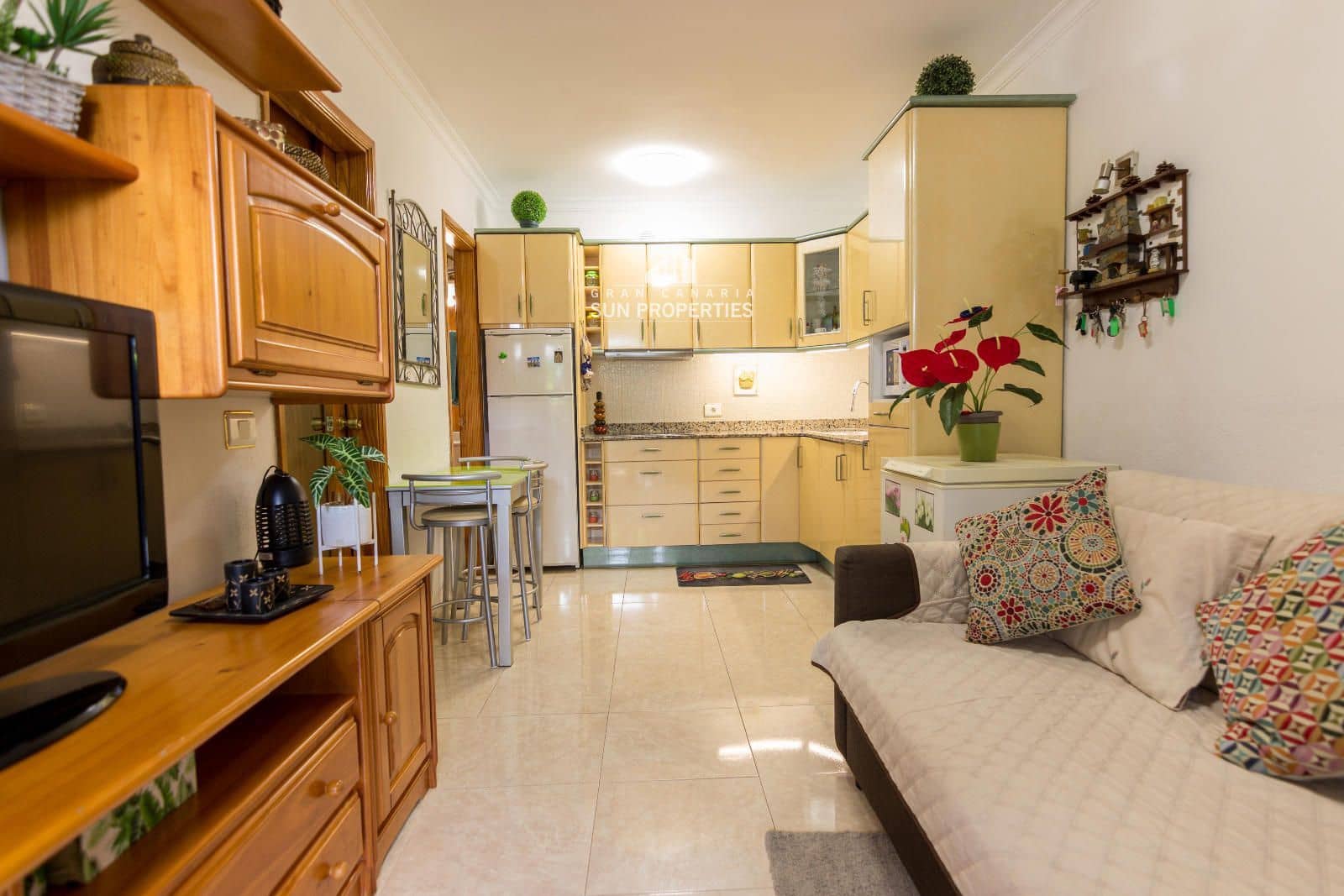 1 bedroom Bungalow for rent in San Bartolome de Tirajana with pool - € 1,200 (Ref: 8479055)