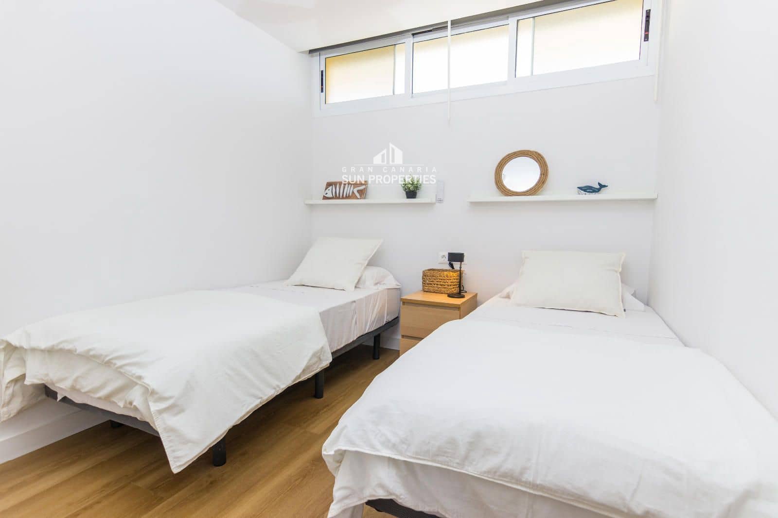 2 quarto Apartamento para arrendar em Playa del Ingles com piscina - 1 600 € (Ref: 8561908)