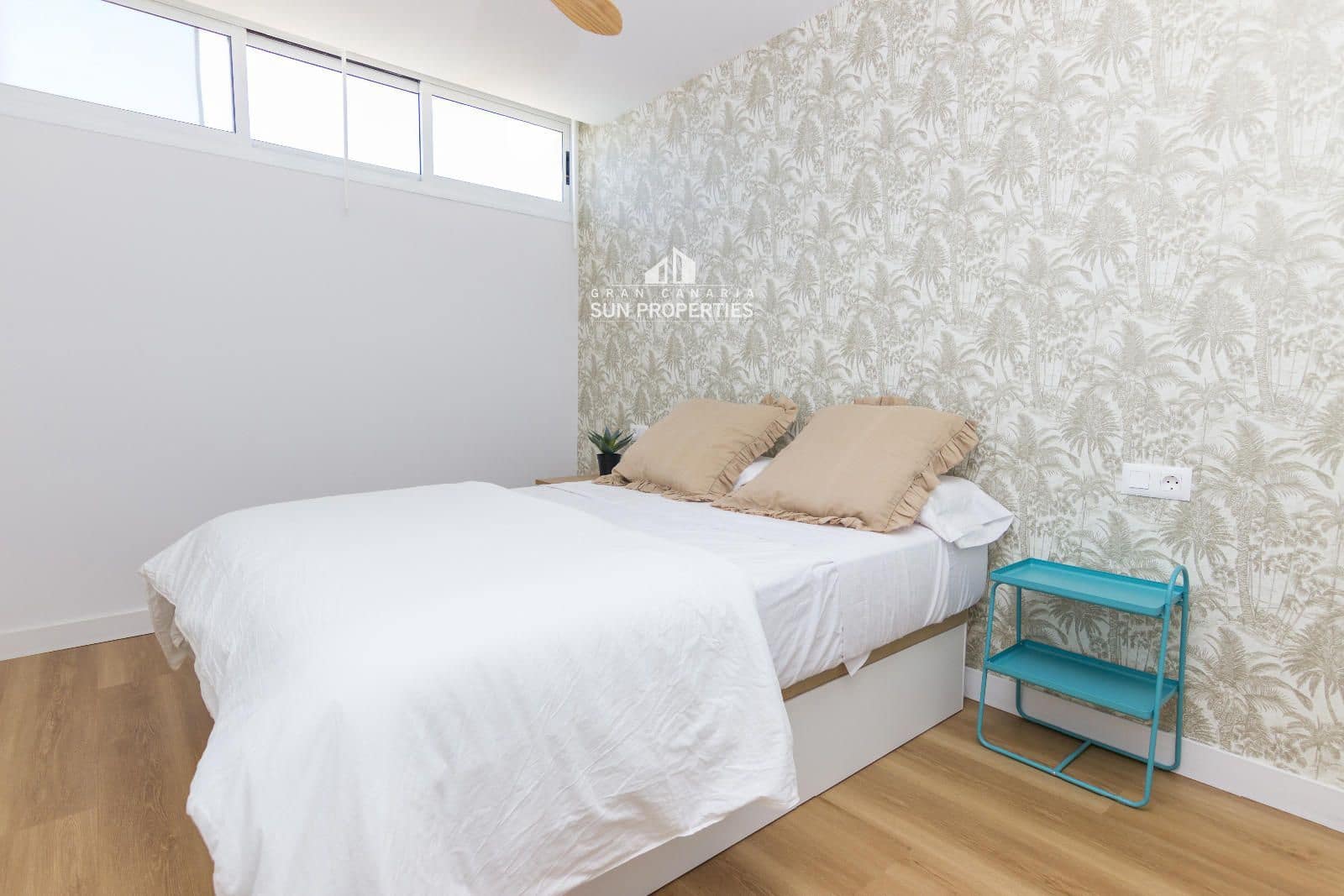 2 quarto Apartamento para arrendar em Playa del Ingles com piscina - 1 600 € (Ref: 8561908)