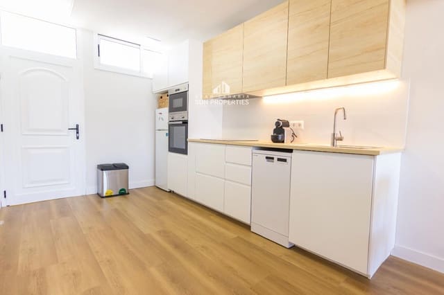 2 quarto Apartamento para arrendar em Playa del Inglés, San Bartolomé de Tirajana com piscina - 1 600 € (Ref: 8561908)