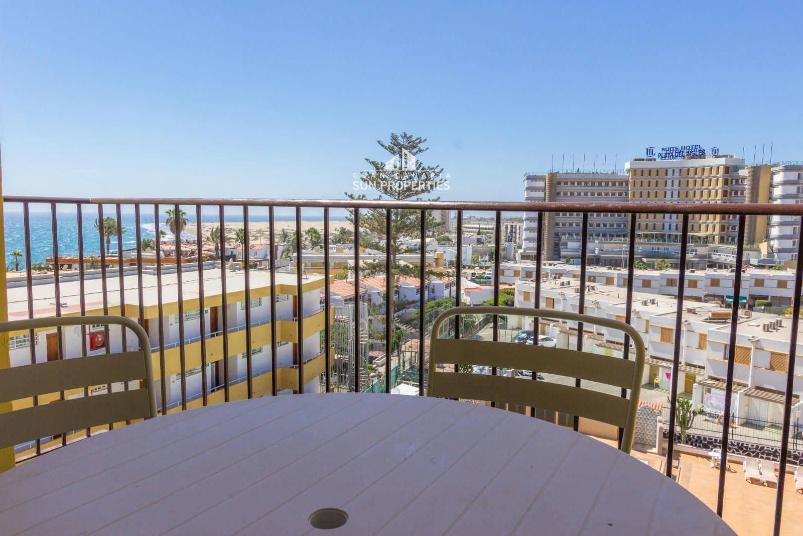 2 quarto Apartamento para arrendar em Playa del Ingles com piscina - 1 600 € (Ref: 8561908)