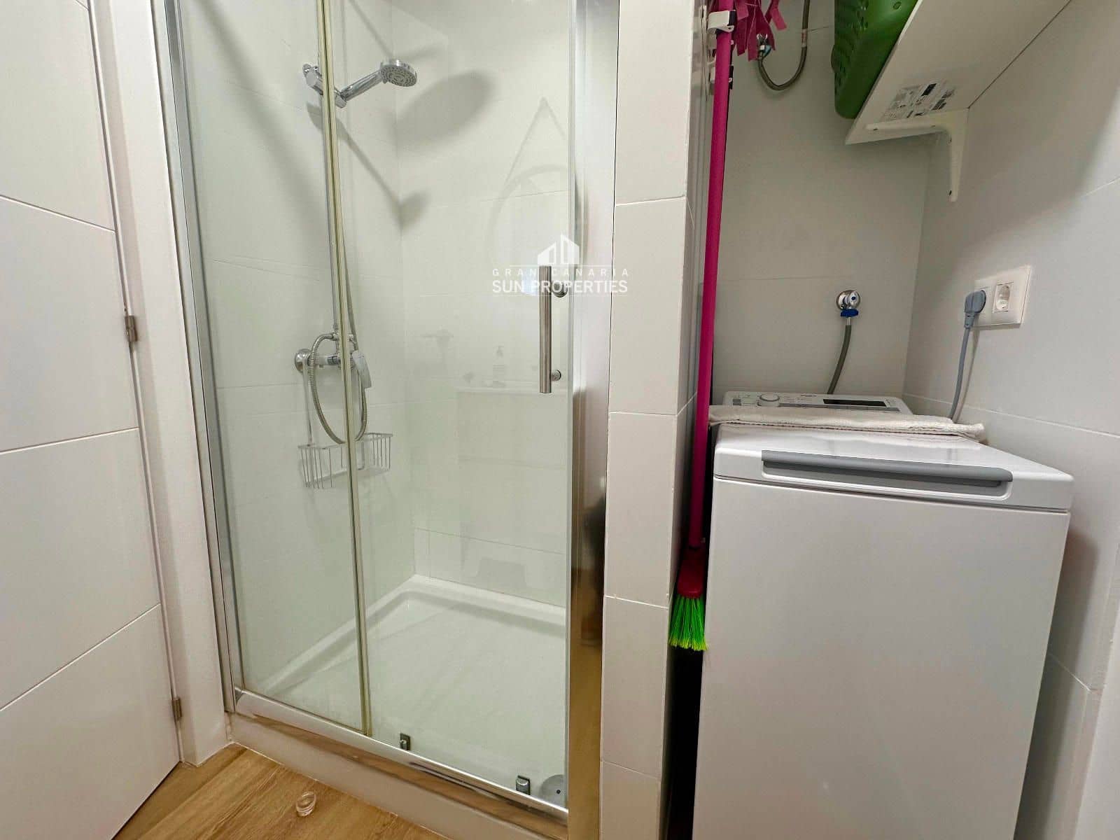 2 quarto Apartamento para arrendar em Playa del Ingles com piscina - 1 600 € (Ref: 8561908)