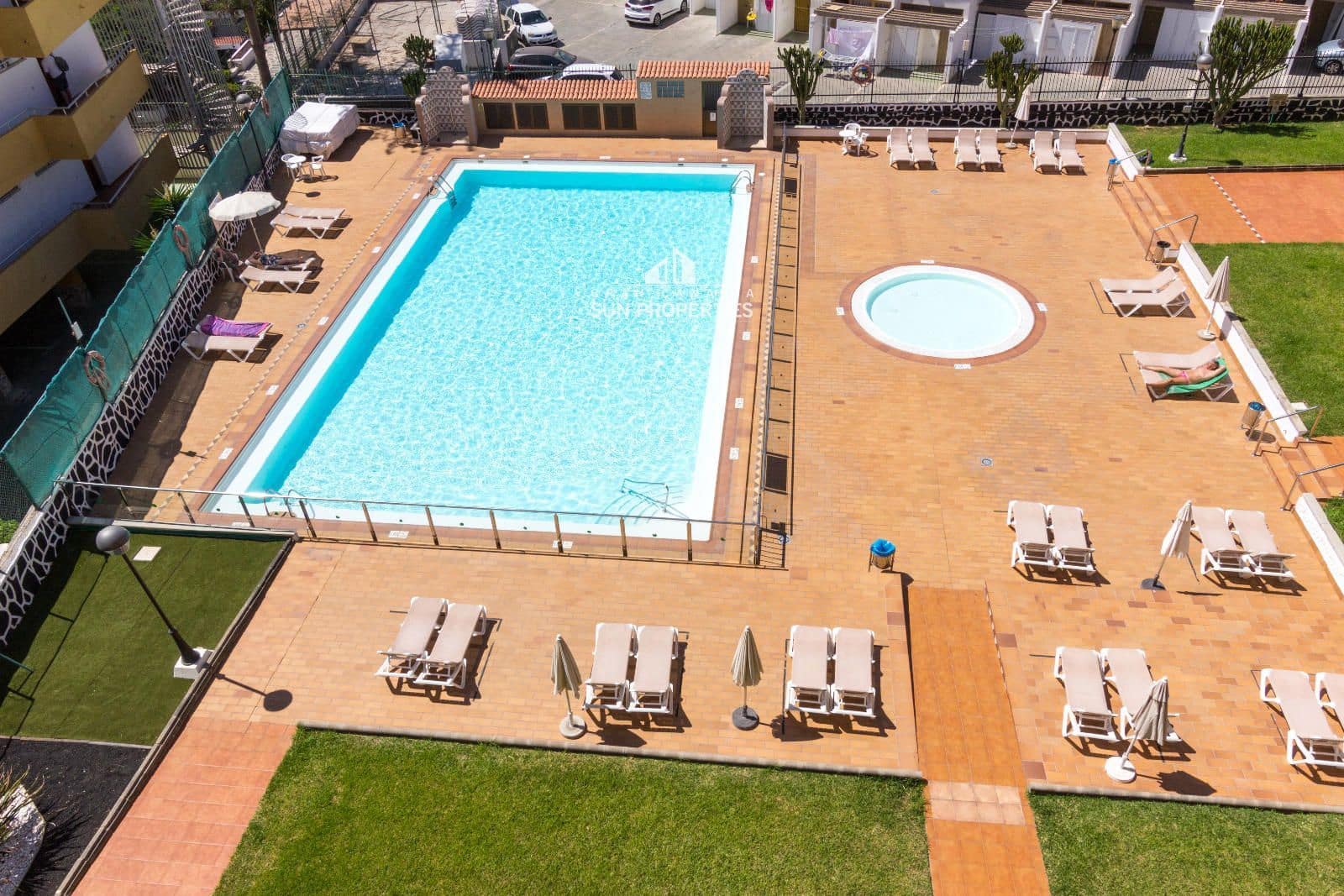 2 quarto Apartamento para arrendar em Playa del Ingles com piscina - 1 600 € (Ref: 8561908)
