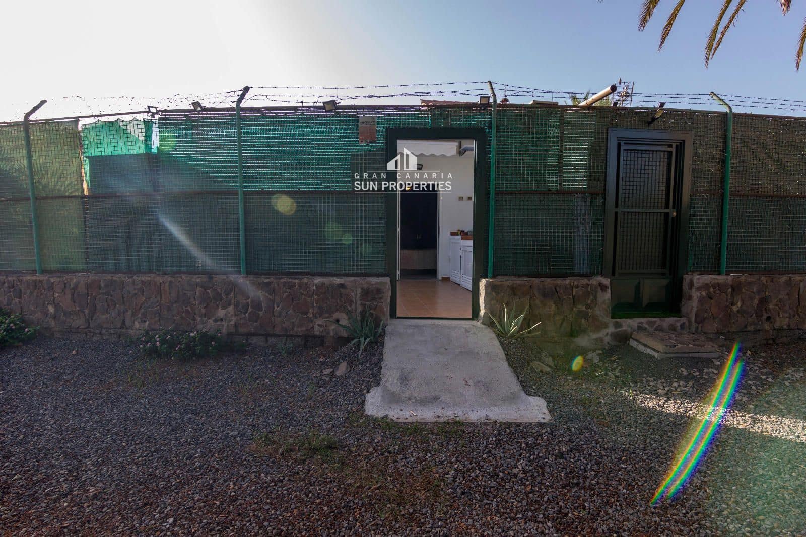 2 bedroom Bungalow for rent in San Bartolome de Tirajana with pool - € 1,200 (Ref: 8611889)