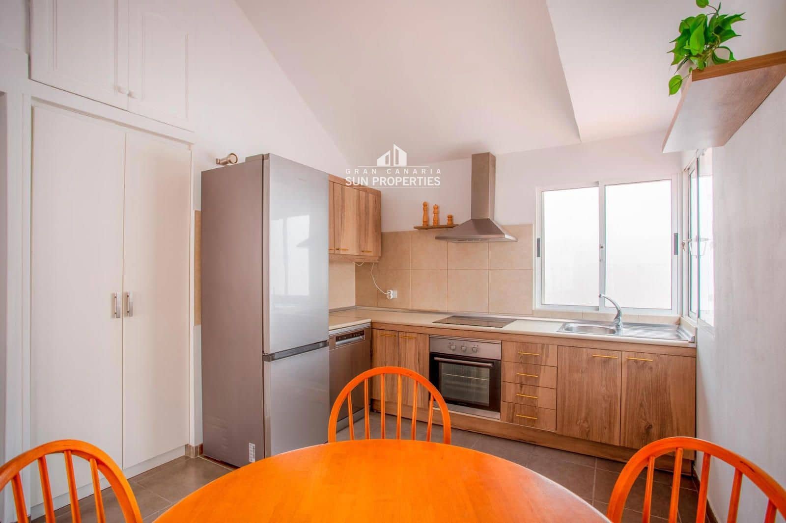 3 sovrum Bungalow att hyra i San Bartolome de Tirajana med pool - 1 650 € (Ref: 8693132)