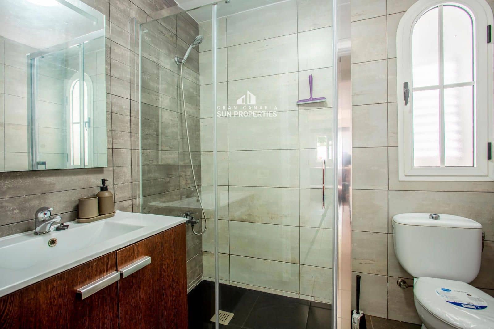 3 sovrum Bungalow att hyra i San Bartolome de Tirajana med pool - 1 650 € (Ref: 8693132)