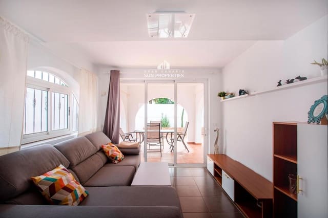 3 sovrum Bungalow att hyra i Campo Internacional, San Bartolomé de Tirajana med pool - 1 650 € (Ref: 8693132)