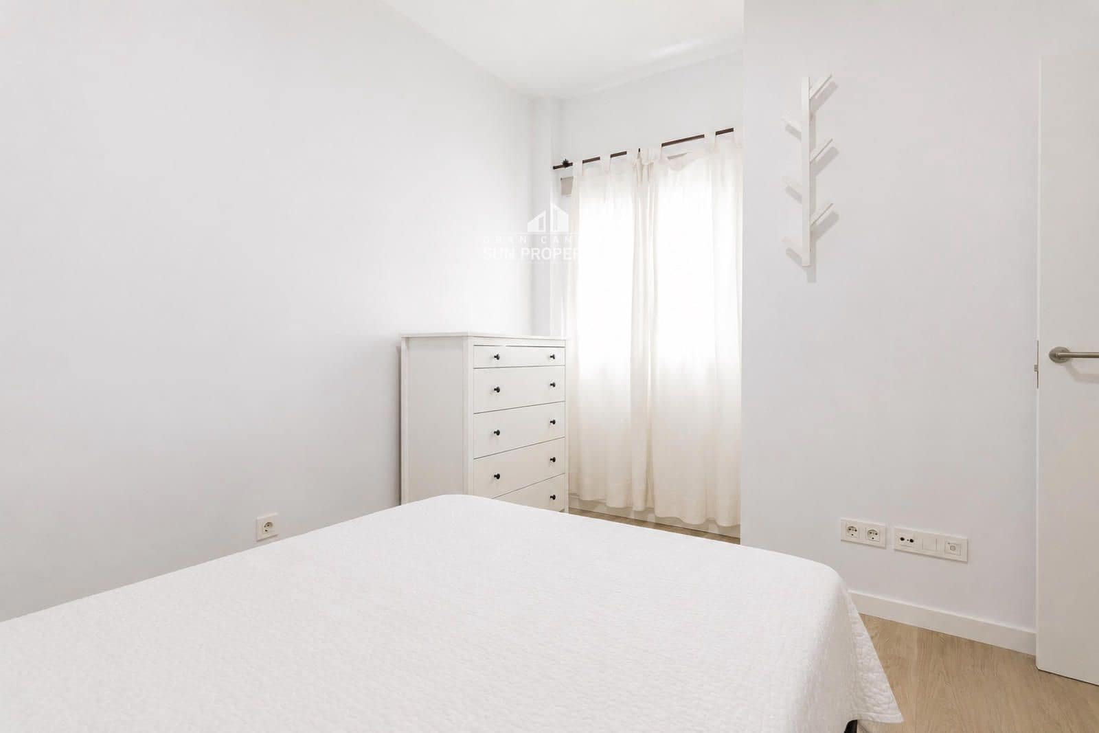 2 makuuhuone Asunto vuokrattavana paikassa Santa Lucia de Tirajana mukana 
autotalli - 975 € (Ref: 8707478)