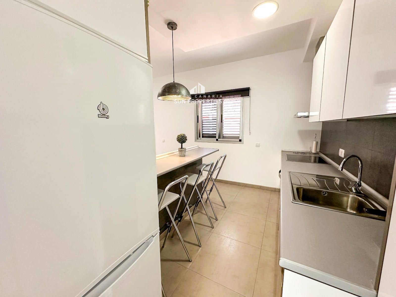 1 sypialnia Mieszkanie do wynajęcia w Mogan z garażem - 900 € (Ref: 8971397)