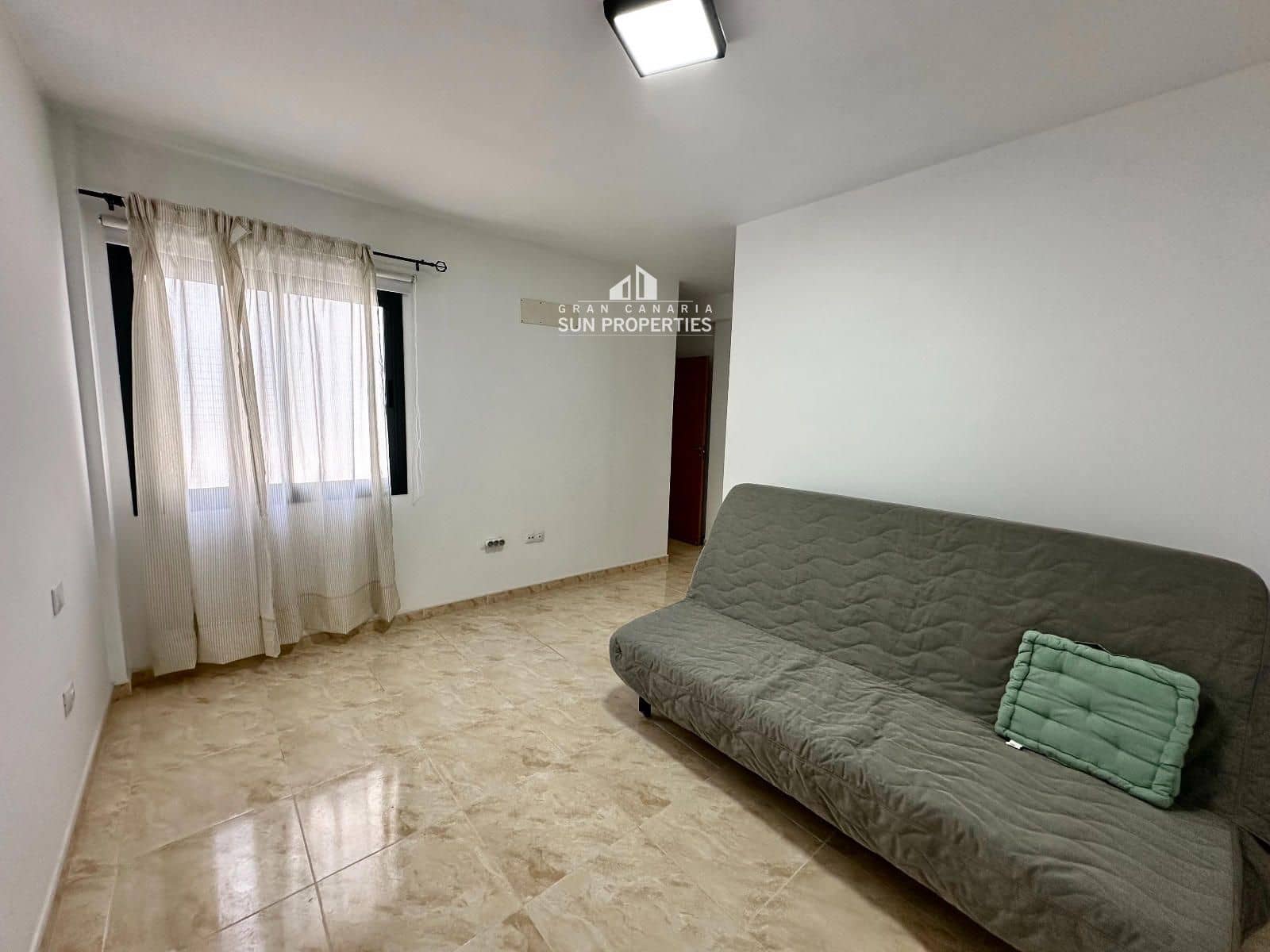 3 Zimmer Wohnung zu vermieten in Santa Lucia de Tirajana mit Garage - 850 € (Ref: 9081129)