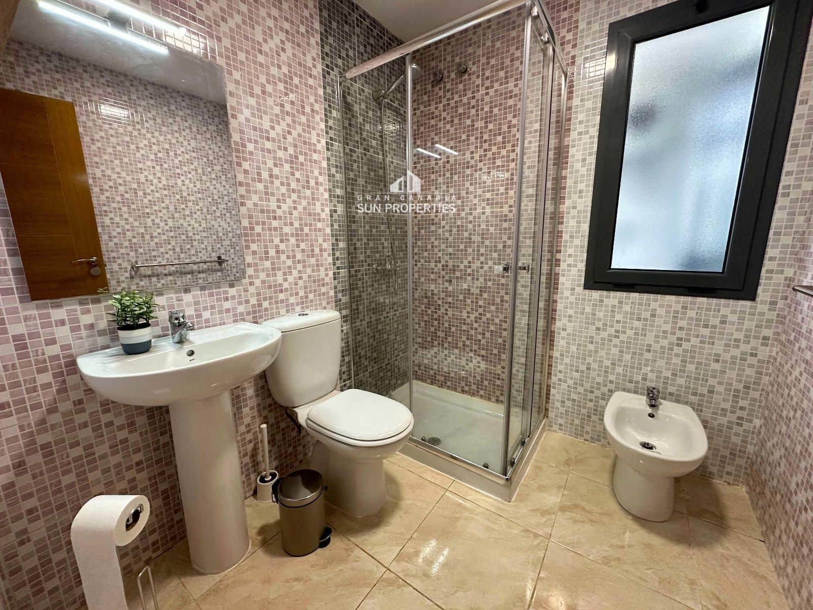 3 Zimmer Wohnung zu vermieten in Santa Lucia de Tirajana mit Garage - 850 € (Ref: 9081129)