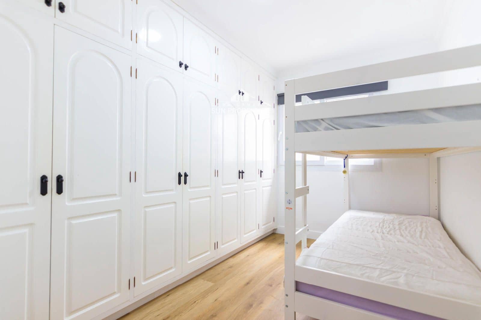 2 bedroom Flat for rent in Arinaga - € 1,050 (Ref: 9118116)